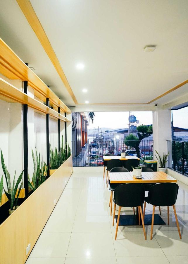 Travelbee Airport Inn Lapu-Lapu City Kültér fotó