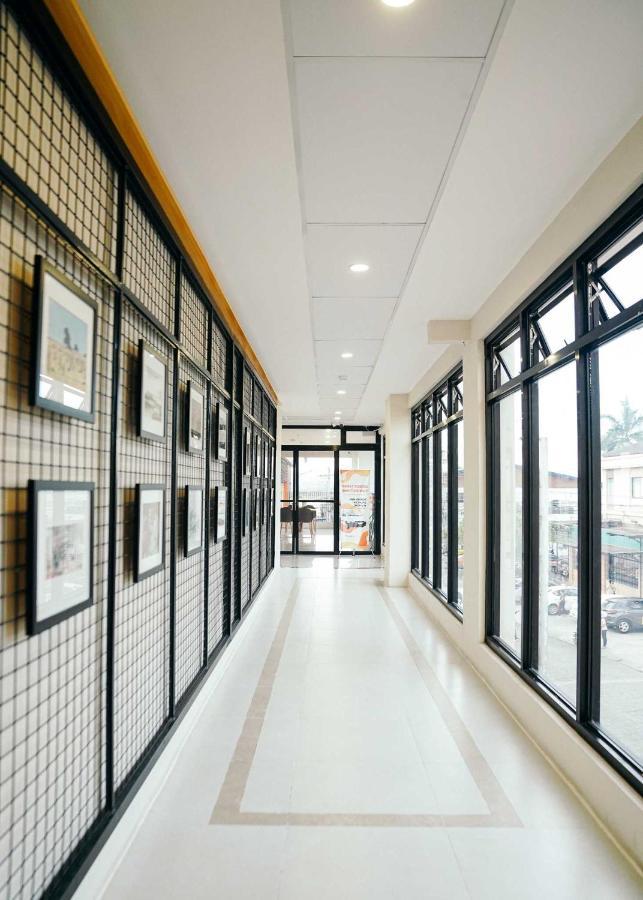 Travelbee Airport Inn Lapu-Lapu City Kültér fotó
