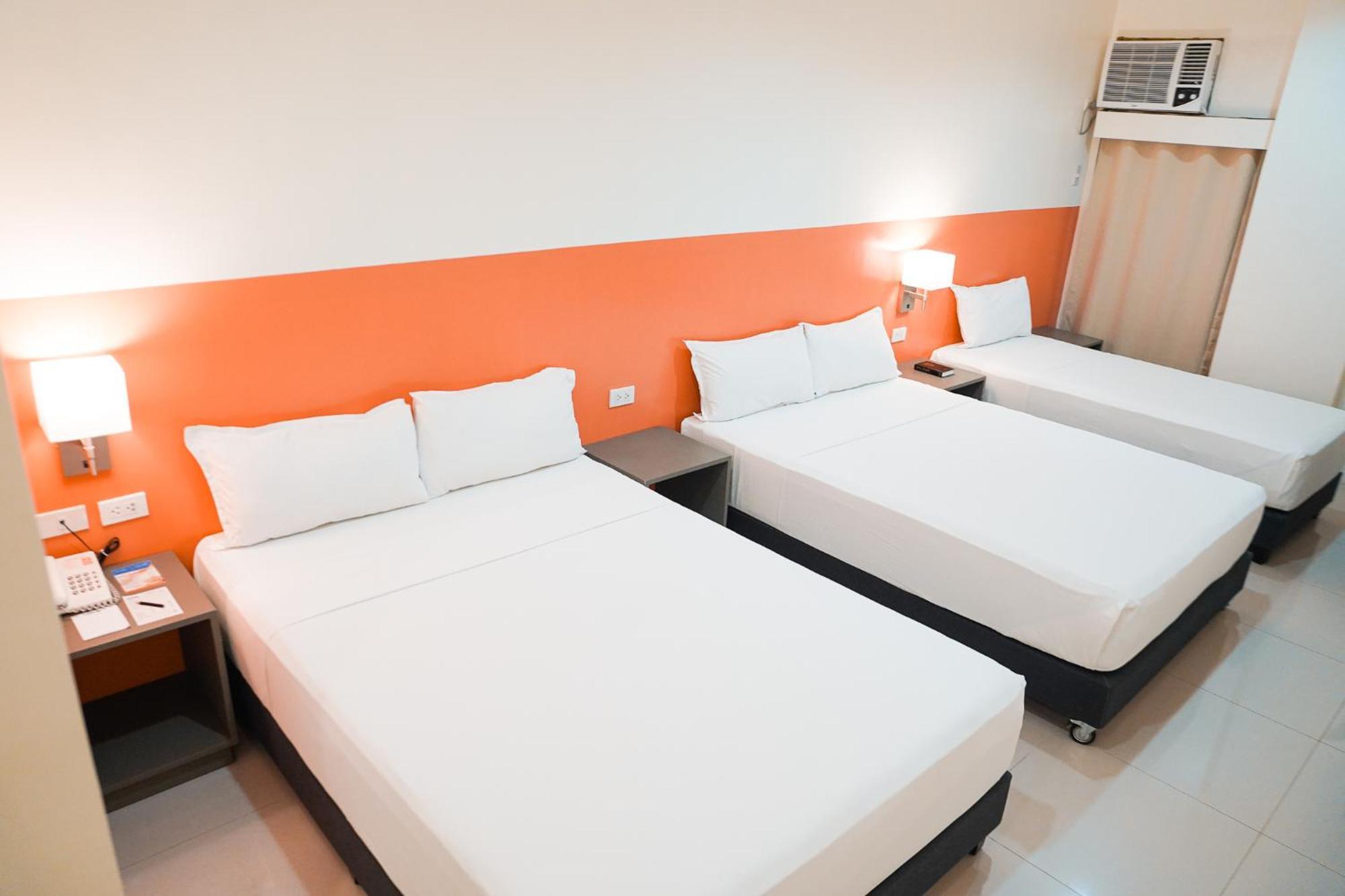 Travelbee Airport Inn Lapu-Lapu City Kültér fotó