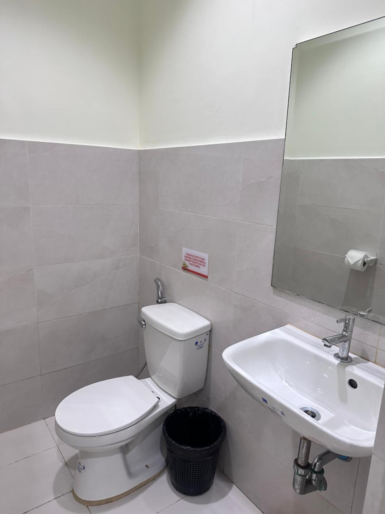 Travelbee Airport Inn Lapu-Lapu City Kültér fotó
